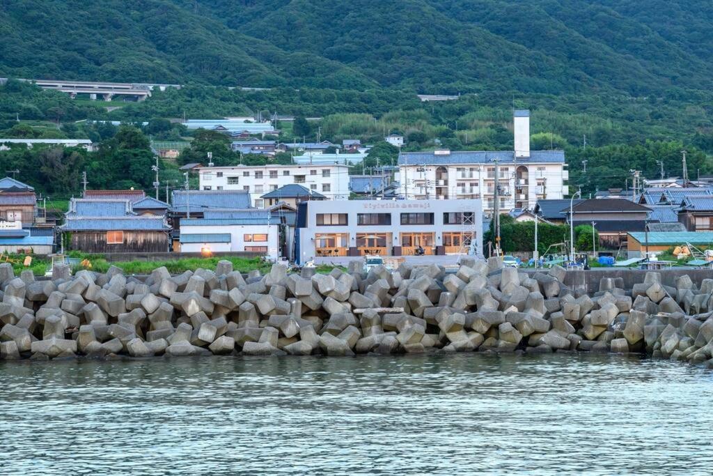 Yiyi 淡路島西海岸夕日百選のvilla Bbq釣りゴルフ